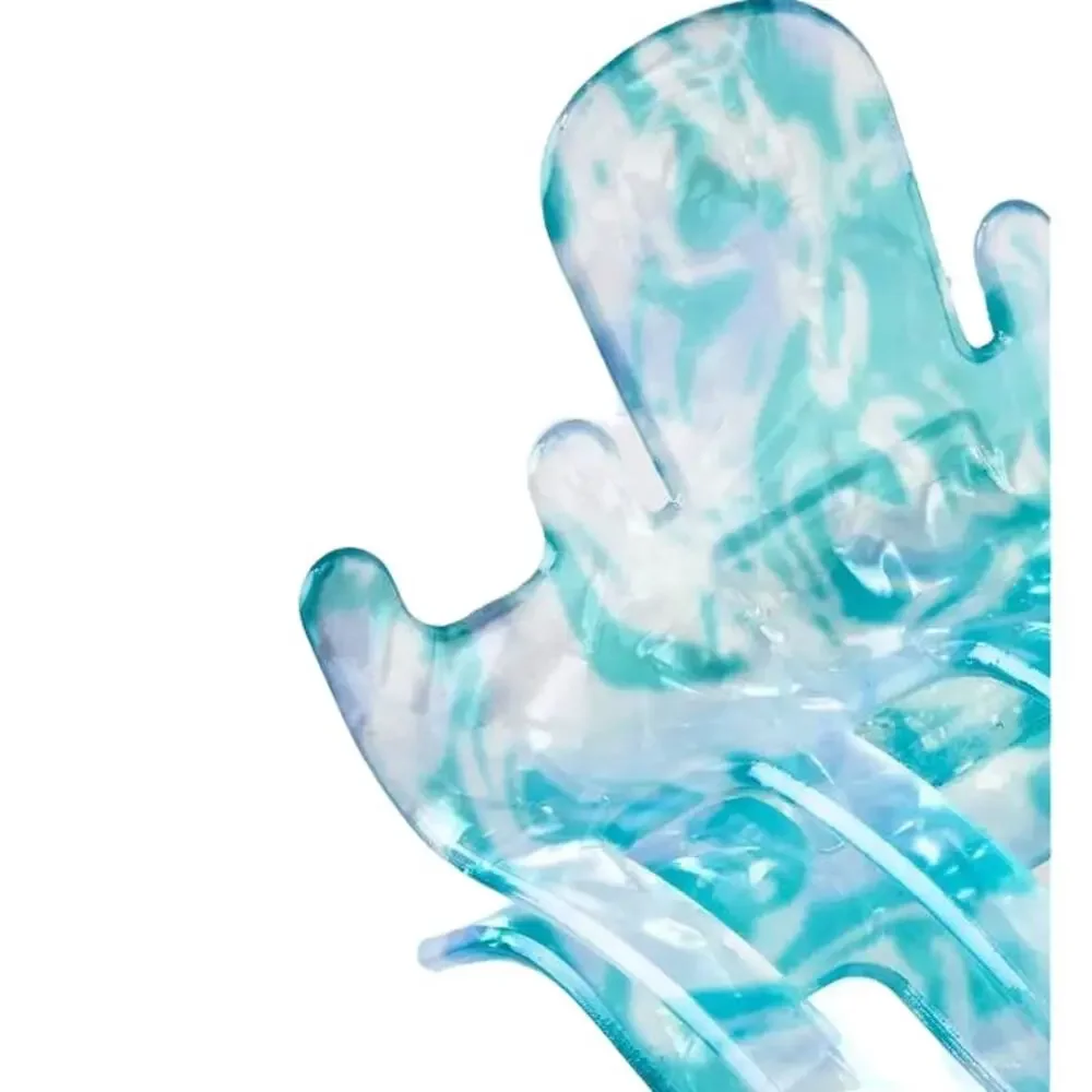 New Universal Thread Yoga Claw Hair Clip Blue